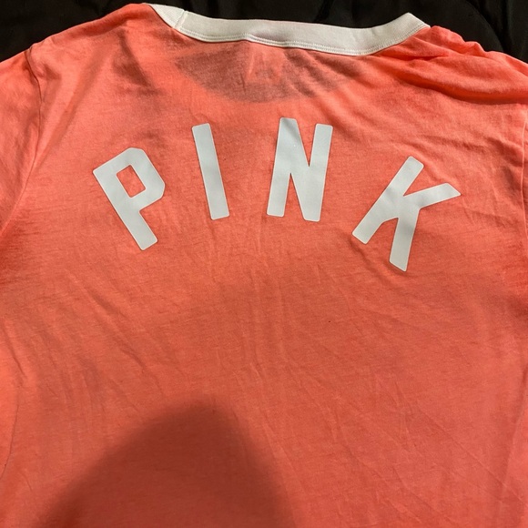 Pink brand - Picture 2 of 2